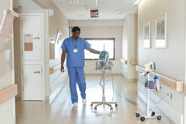 SMI Facility Services specializes in large-scale medical facility cleaning in AZ, TX and NM.